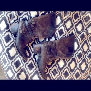 Steve Madden Freebird Boots